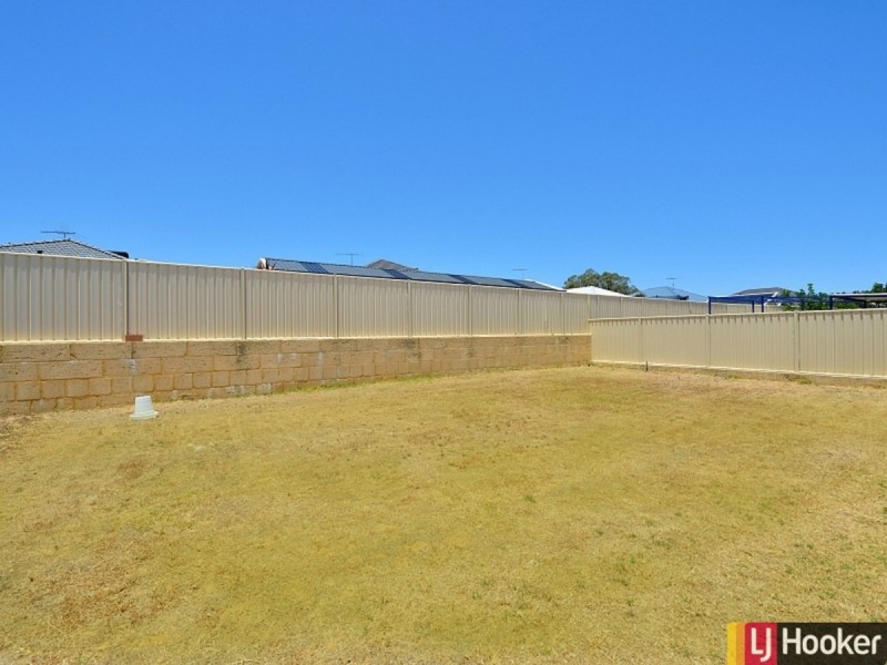 96 Cawana Parkway, Lakelands WA 6180