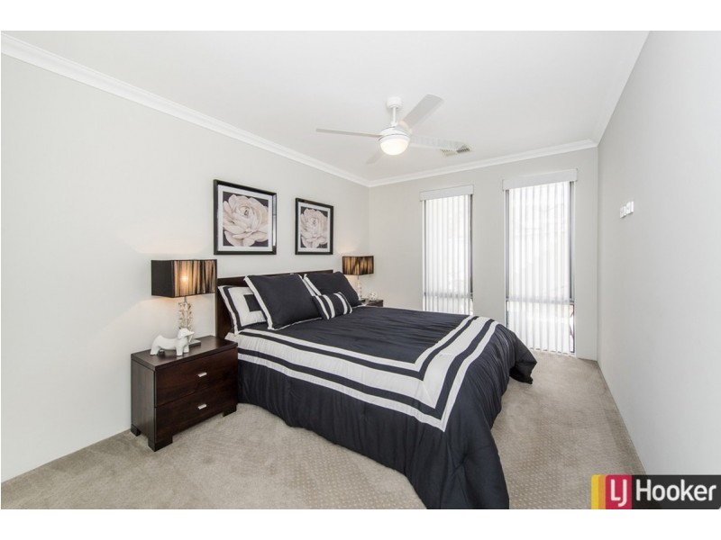 2 Fitzroy Close, Dudley Park WA 6210