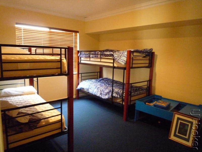 20 Tasman Loop, Dudley Park WA 6210