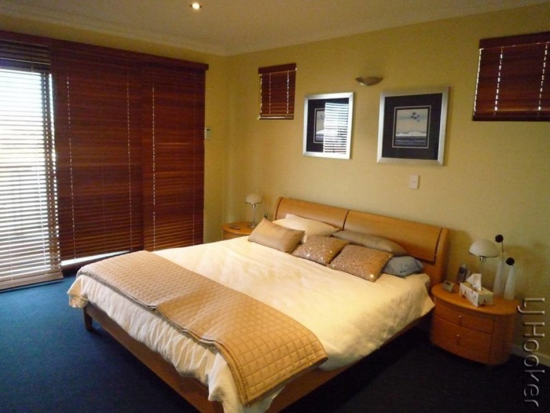 20 Tasman Loop, Dudley Park WA 6210