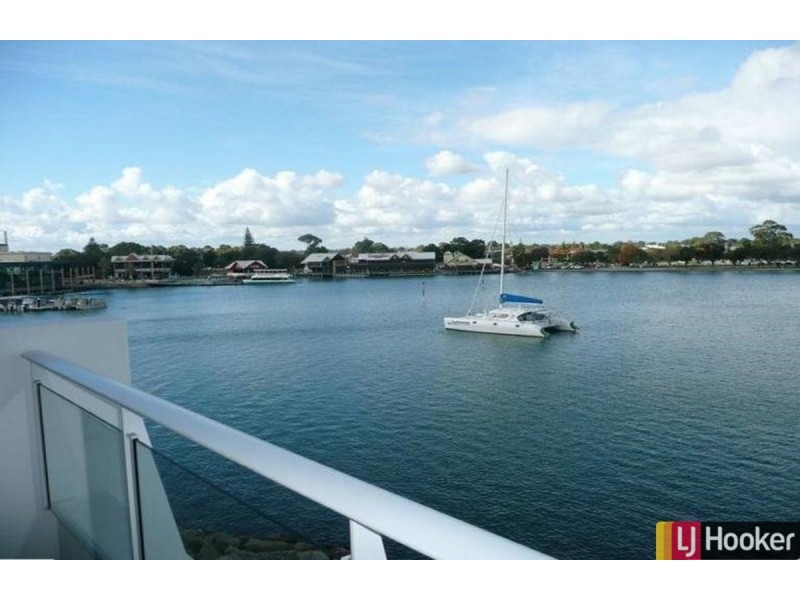 303/3 Marco Polo Drive, Mandurah WA 6210