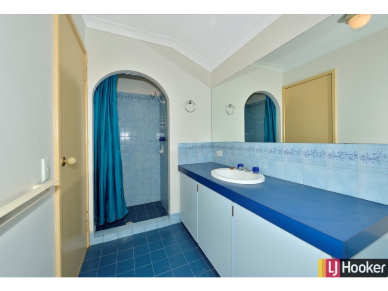 19 Balranald Street, Dudley Park WA 6210