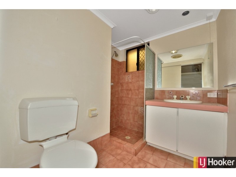 19 Balranald Street, Dudley Park WA 6210