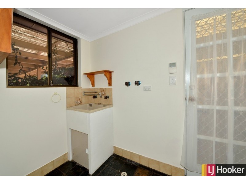 19 Balranald Street, Dudley Park WA 6210