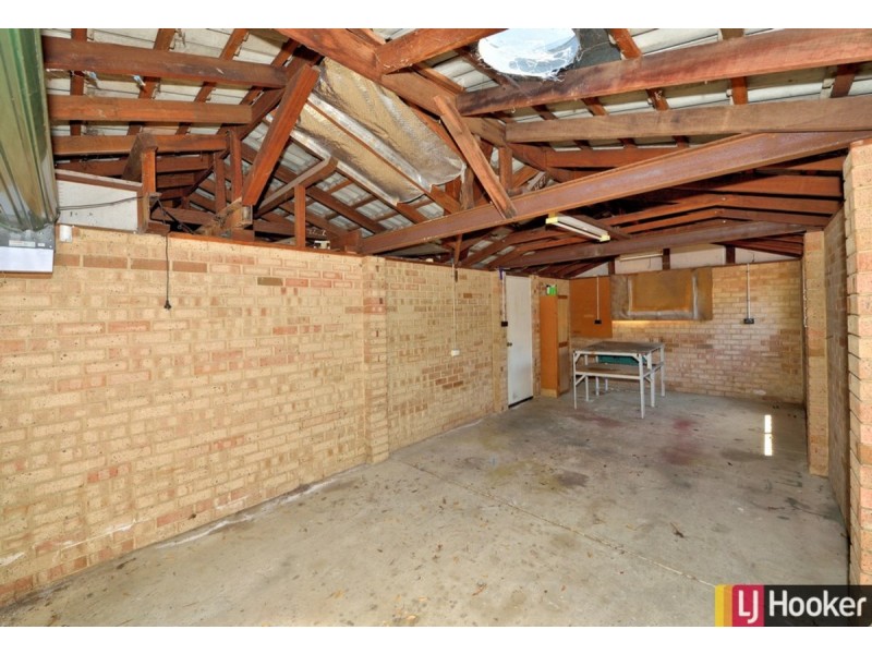 19 Balranald Street, Dudley Park WA 6210