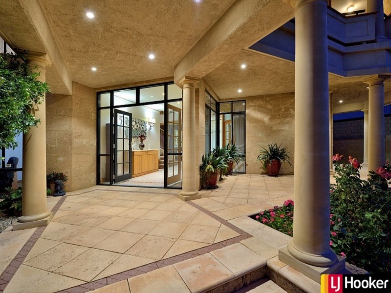 9 Captain Court, Wannanup WA 6210