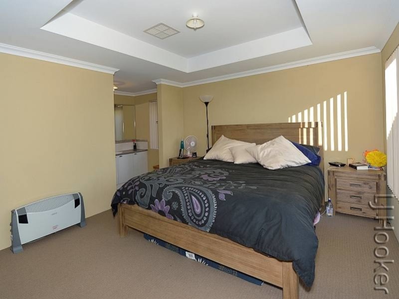 10 Balicup Way, Lakelands WA 6180