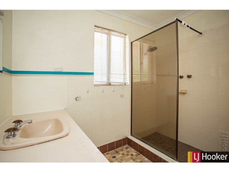 16 Redcliffe Road, Greenfields WA 6210
