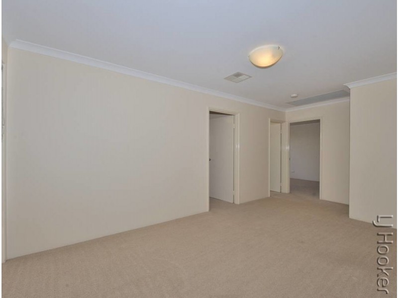 9 Skylark Loop, Erskine WA 6210