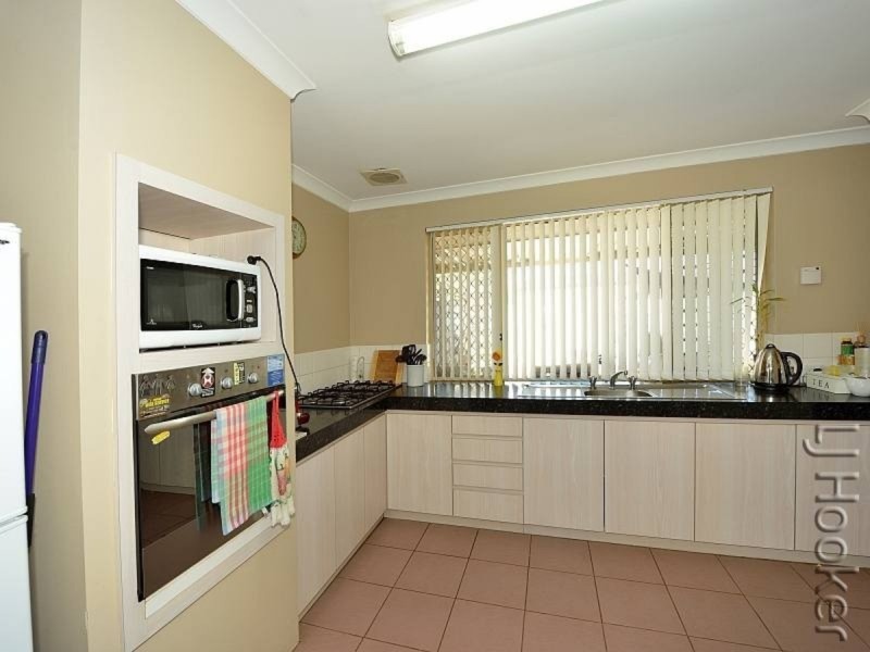 17B Veresdale Retreat, Coodanup WA 6210