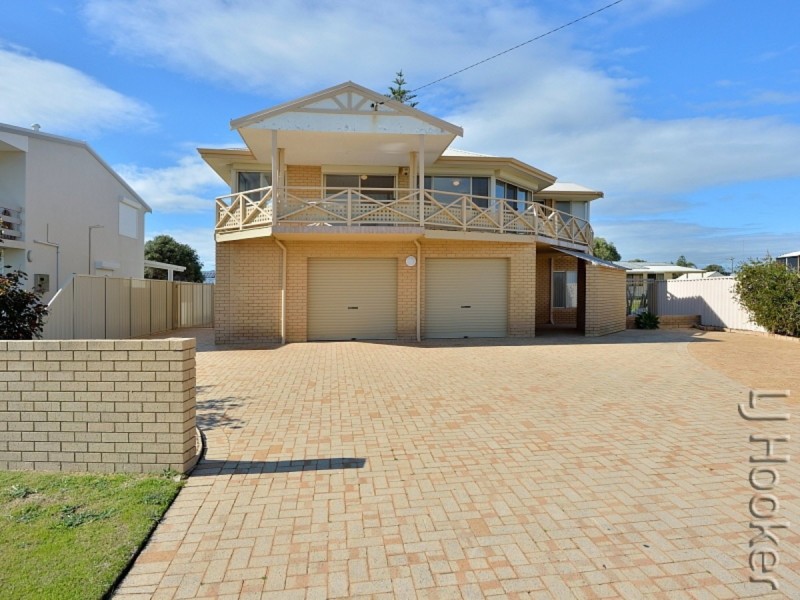38 Sabina Drive, Madora Bay WA 6210