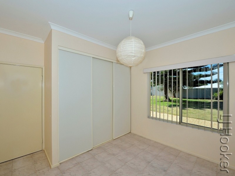 38 Sabina Drive, Madora Bay WA 6210