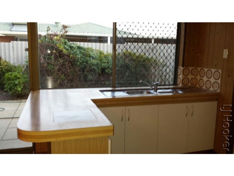 40 Waterton Way, Rockingham WA 6168