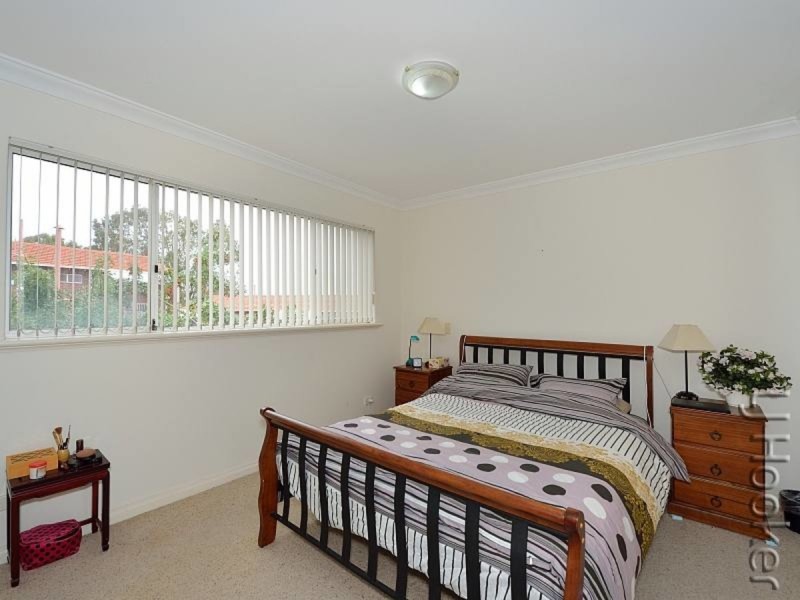 8/3 Leslie Street, Dudley Park WA 6210