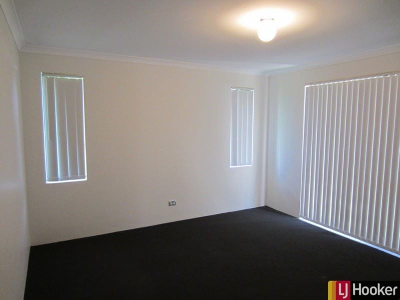 15 Lismore Ridge, Lakelands WA 6180