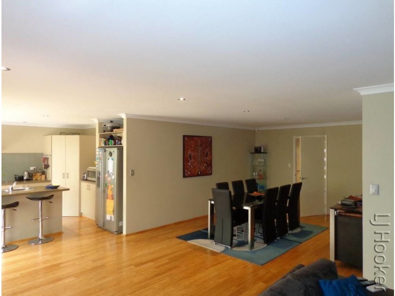 18 Cervantes Avenue, Baldivis WA 6171