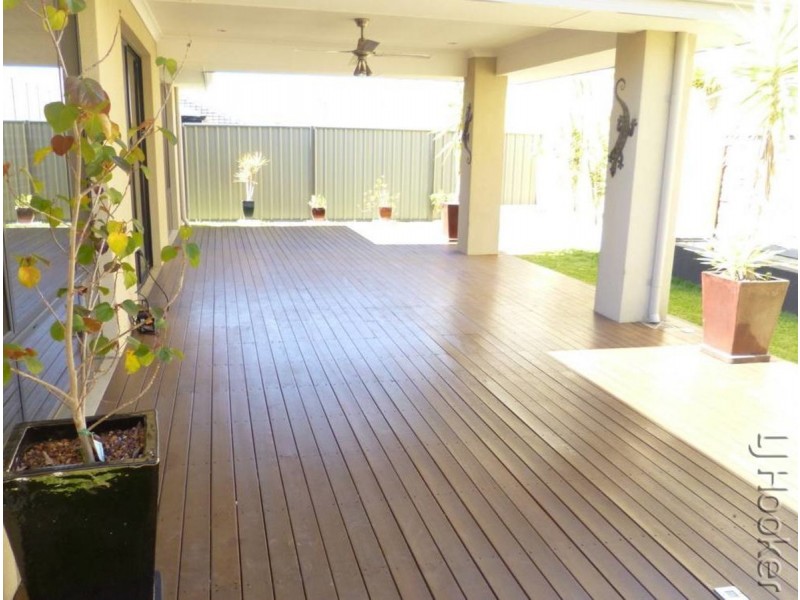 18 Cervantes Avenue, Baldivis WA 6171