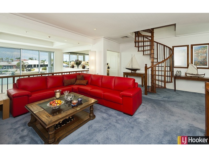 9 Cambria Island Retreat, Halls Head WA 6210