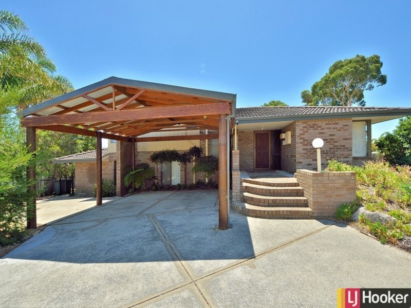 35 Carina Circle, Halls Head WA 6210