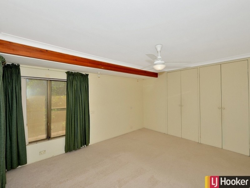 35 Carina Circle, Halls Head WA 6210