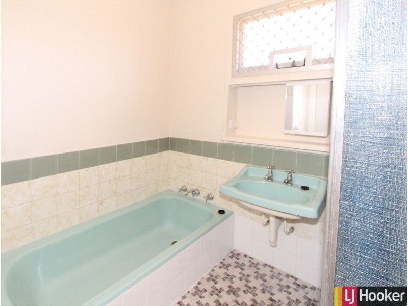 23 Eacott Street, Mandurah WA 6210