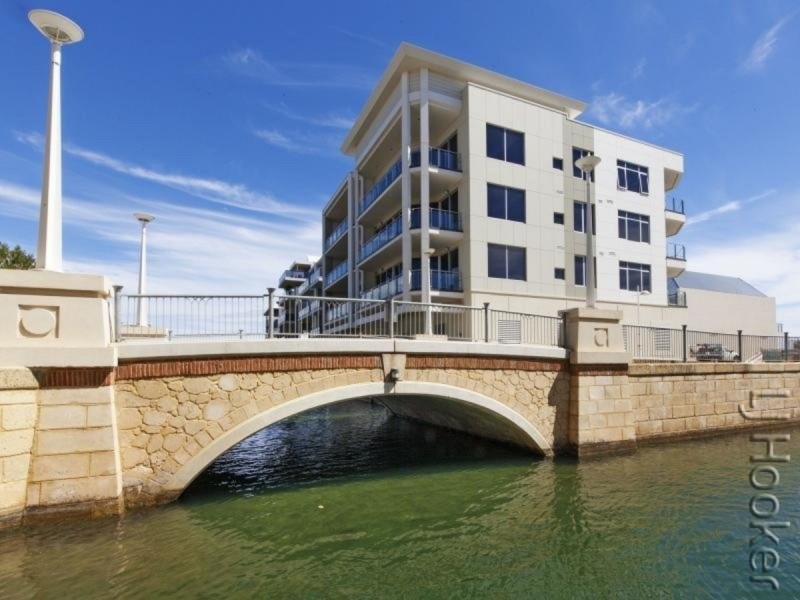 3/3 Veneto Lane, Mandurah WA 6210