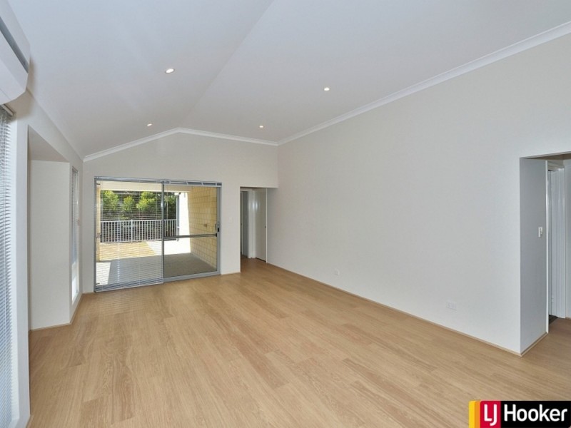 9 Pingle Drive, Greenfields WA 6210