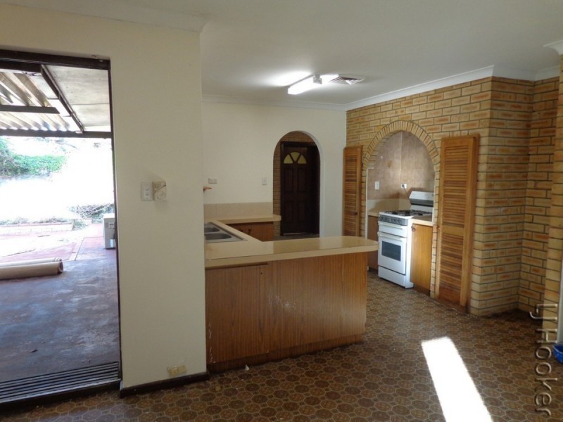 12 Roy Road, Coodanup WA 6210