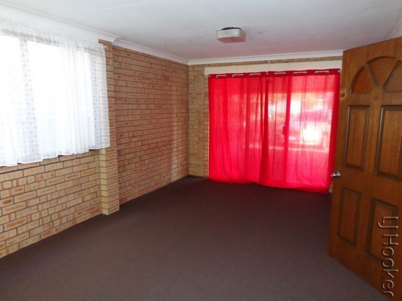 12 Roy Road, Coodanup WA 6210