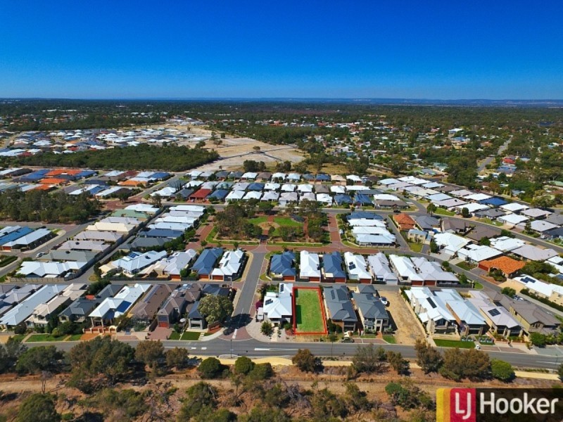 135 Darwin Terrace, Dudley Park WA 6210