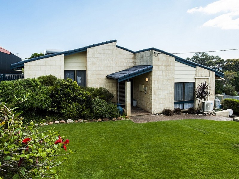 26 Scenic Drive, Falcon WA 6210