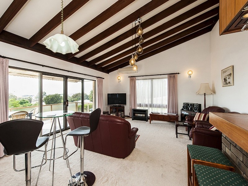 26 Scenic Drive, Falcon WA 6210