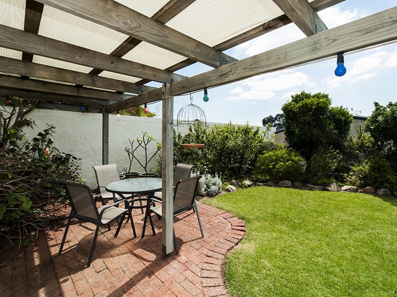 26 Scenic Drive, Falcon WA 6210