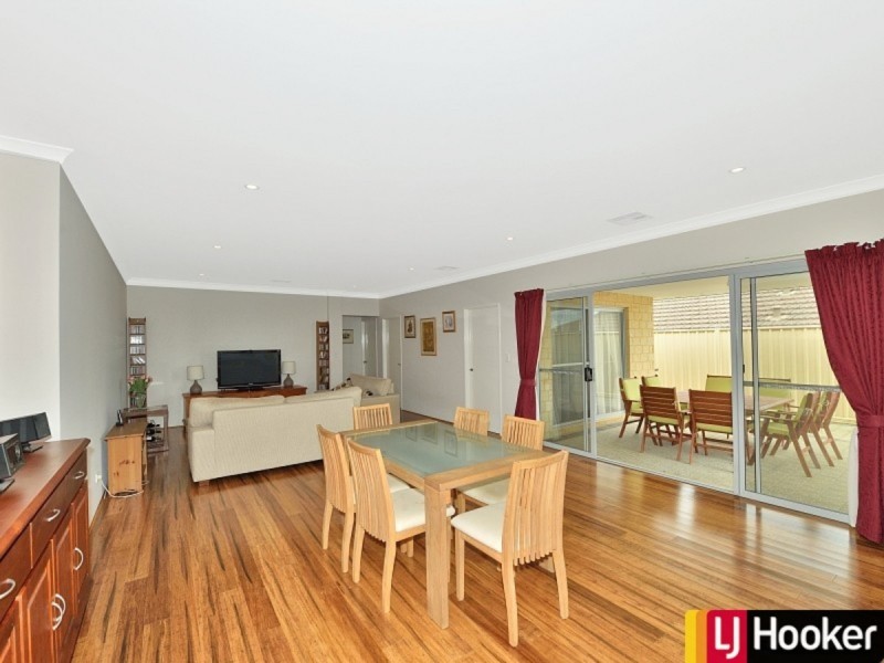 51 Catalina Drive, Lakelands WA 6180