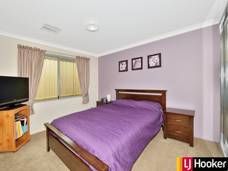 51 Catalina Drive, Lakelands WA 6180