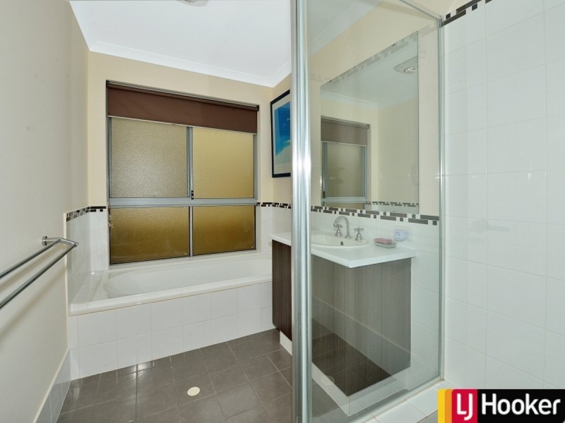 51 Catalina Drive, Lakelands WA 6180