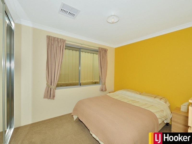 51 Catalina Drive, Lakelands WA 6180