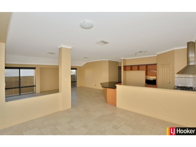 12 Northport Boulevard, Wannanup WA 6210