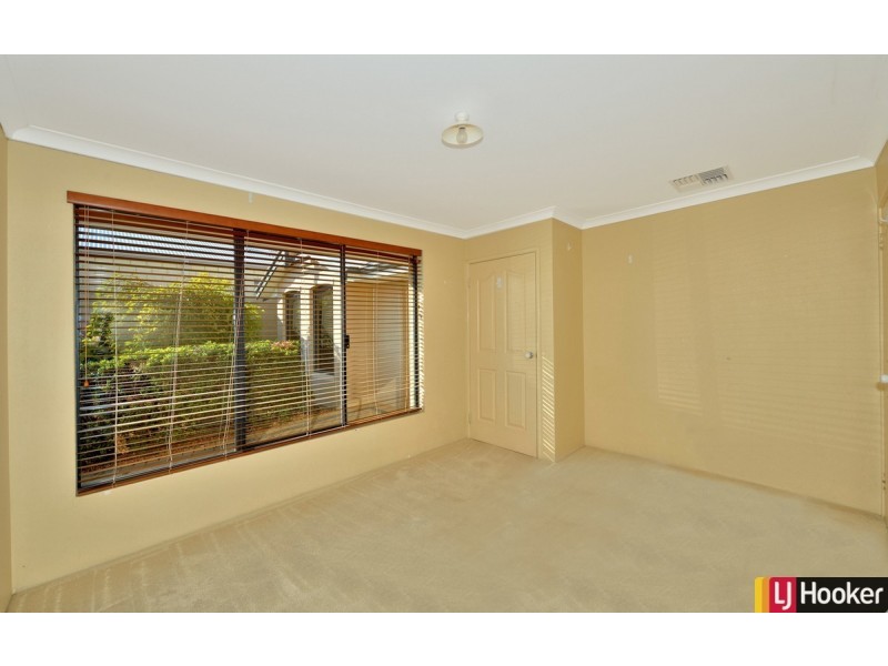 12 Northport Boulevard, Wannanup WA 6210