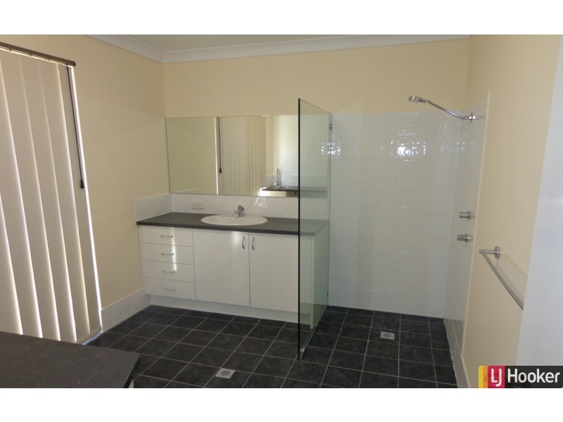 23 Dundas Place, Greenfields WA 6210
