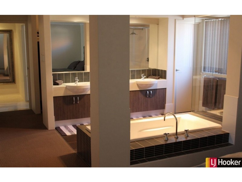 350 Peelwood Parade, Halls Head WA 6210