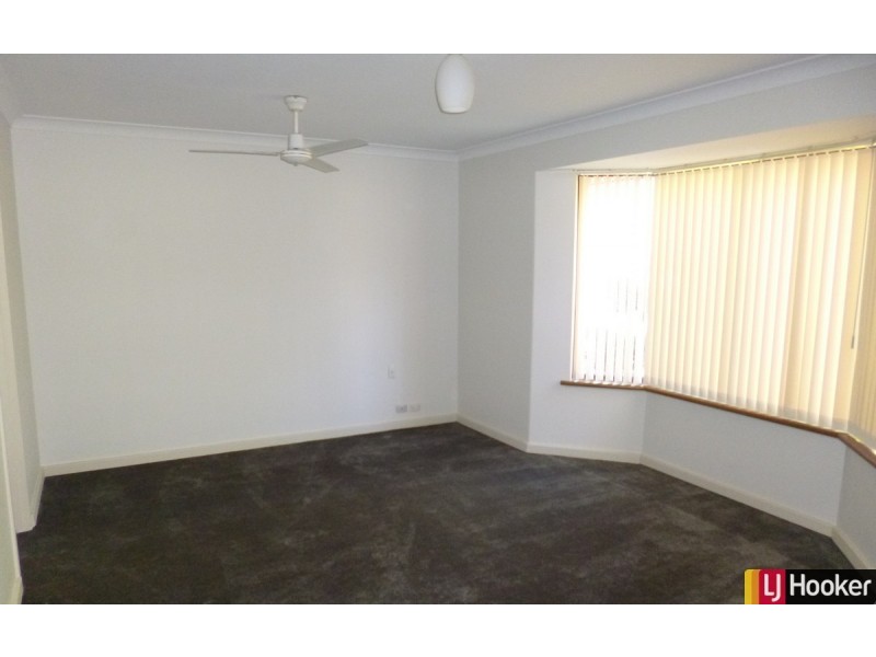 35 Elderberry Circle, Halls Head WA 6210