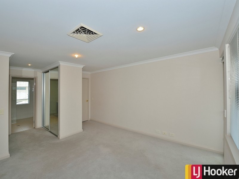 3 Arcot Court, Meadow Springs WA 6210