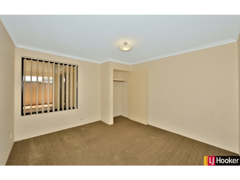 25 Nankeen Approach, Dudley Park WA 6210