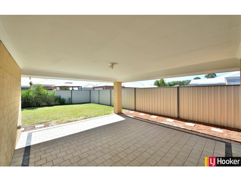 25 Nankeen Approach, Dudley Park WA 6210