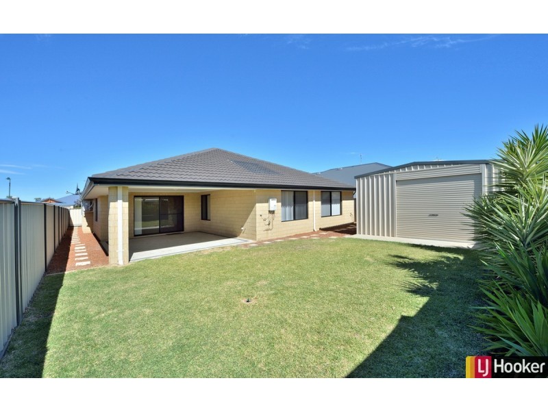 25 Nankeen Approach, Dudley Park WA 6210