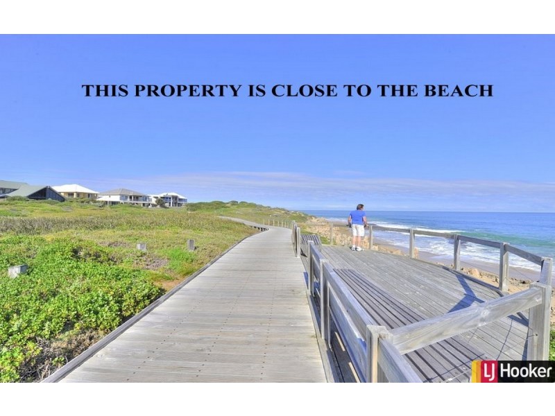 1/6 Dory Close, Halls Head WA 6210