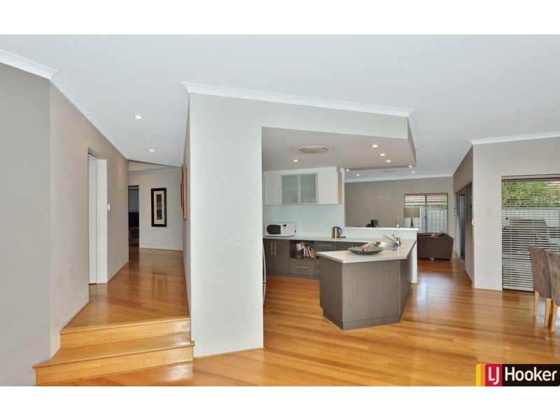 14 Chapman Road, Dawesville WA 6211