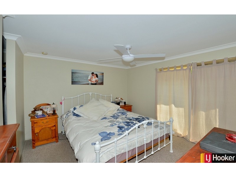 18 Magnolia Rise, Halls Head WA 6210
