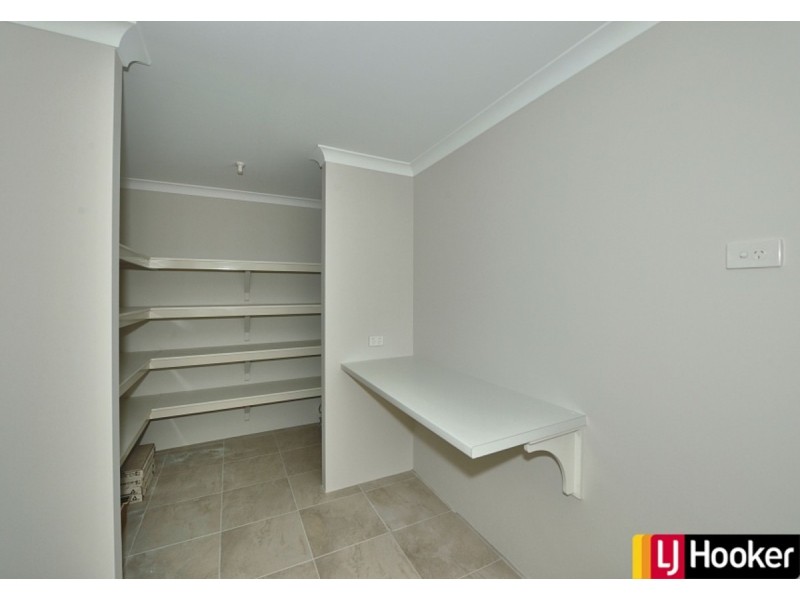 10 Scrubwren Way, Erskine WA 6210